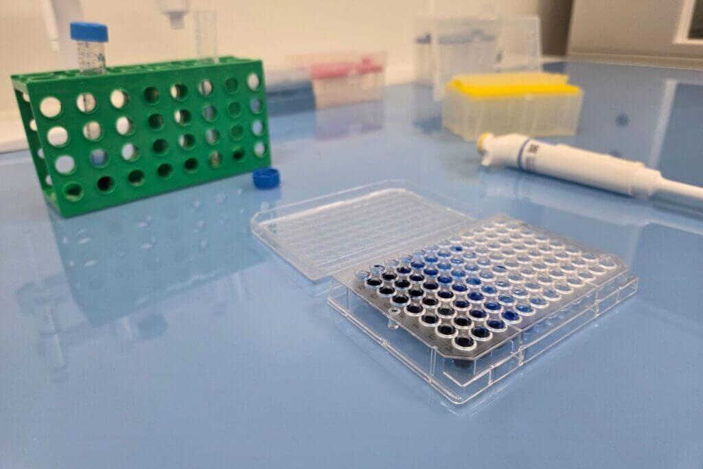 invitro-clotlysis assay in a lab blue