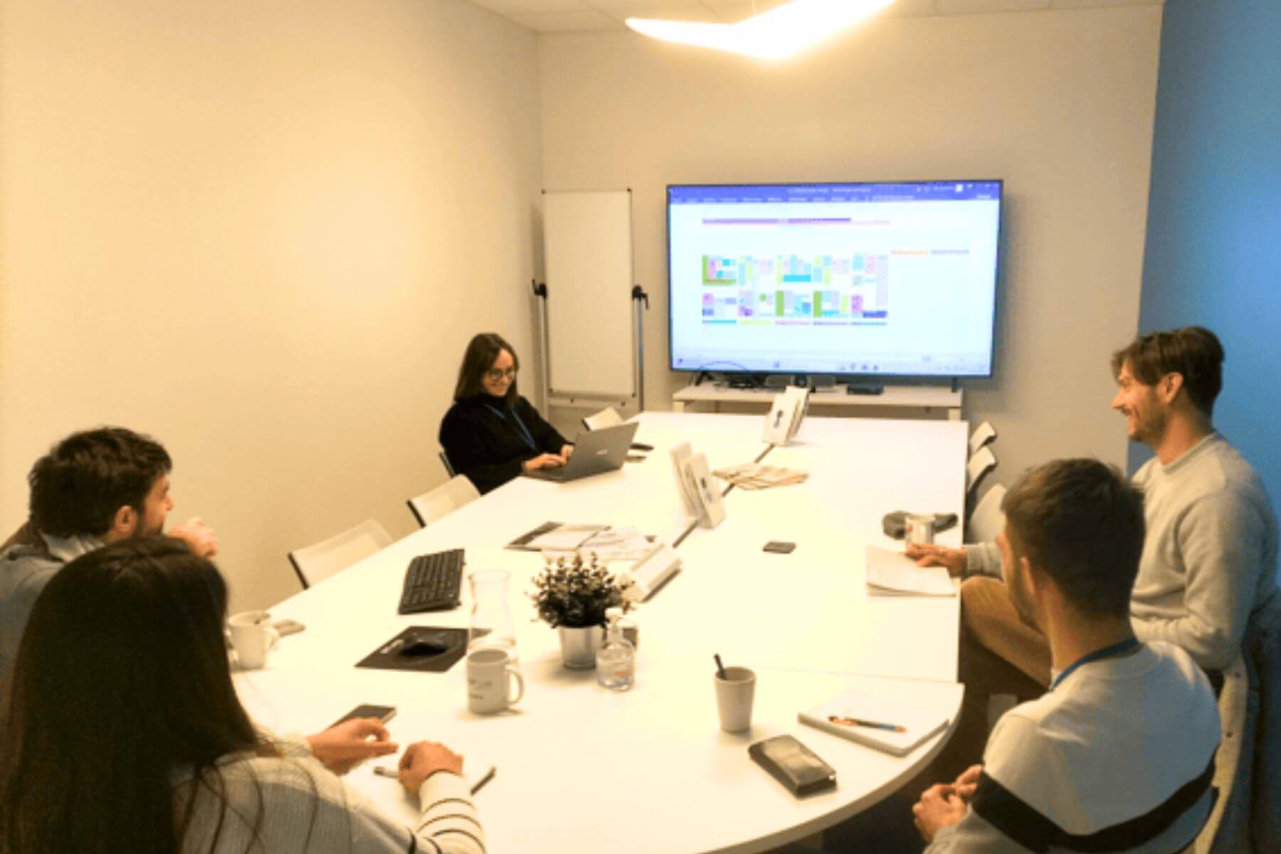 Company – work environment meetingroom